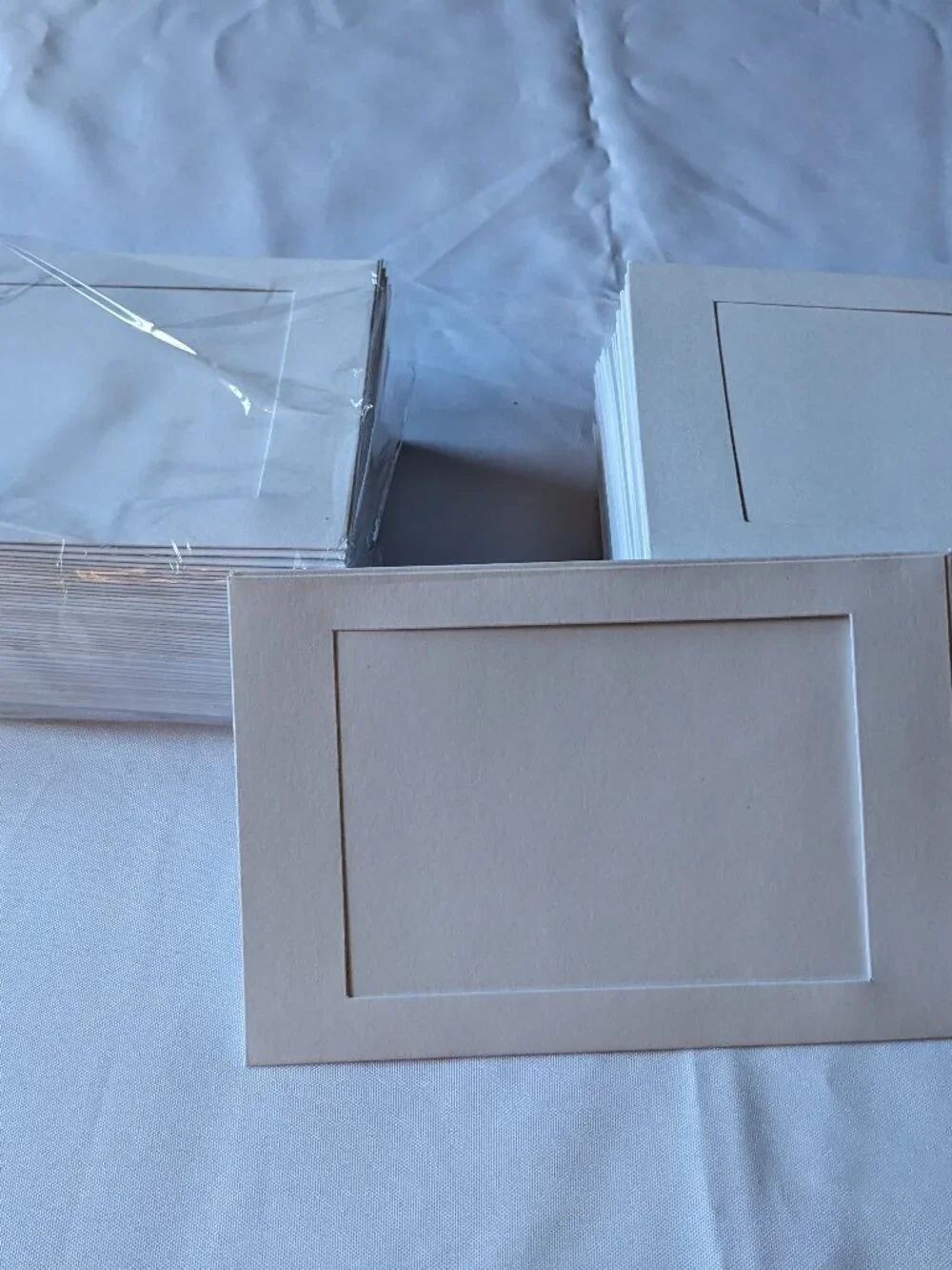 New! 100 White Cardboard Reservations Weddings Crafting Photo Frames